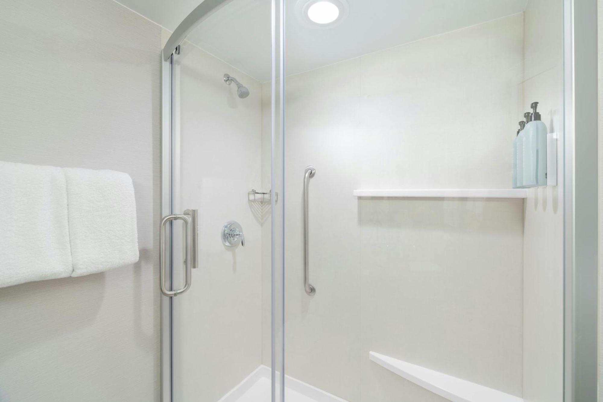 Courtyard By Marriott Providence Lincoln Hotell Eksteriør bilde