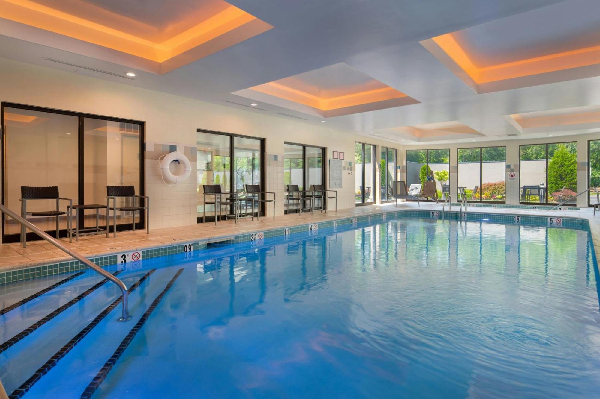 Courtyard By Marriott Providence Lincoln Hotell Eksteriør bilde